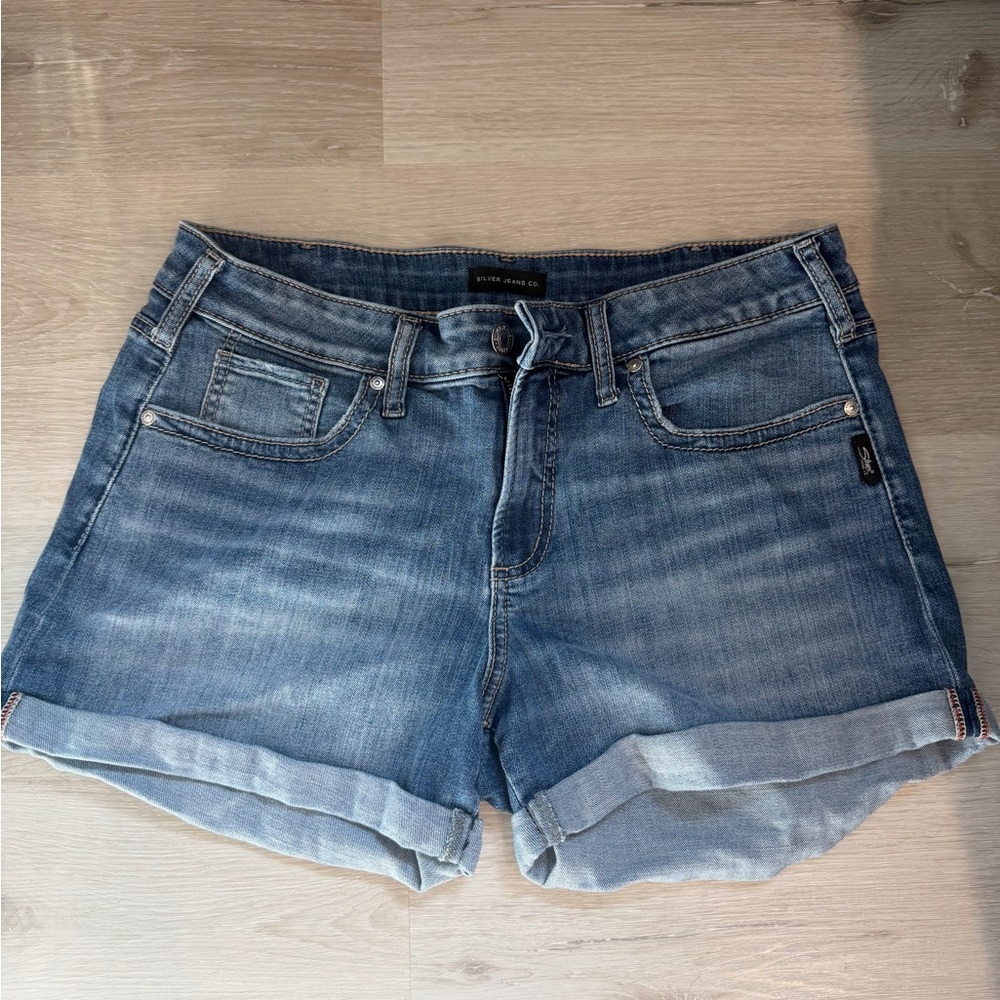 Silver Jeans Mid Ruse Suki Shorts